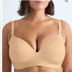 Knix Wingwoman Wireless Bra Size 44D in Warm Sand